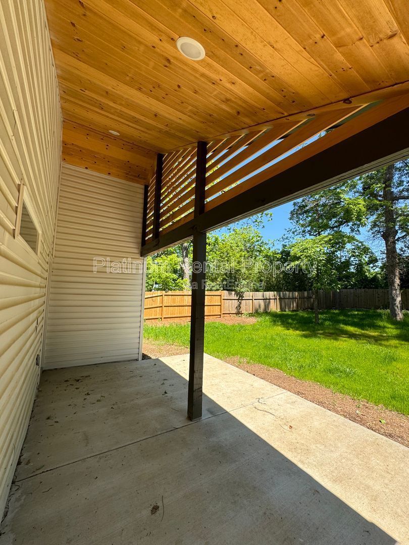 Beautifully renovated 4 bedroom home in Decatur by Platinum Property Management Services, Inc. property image