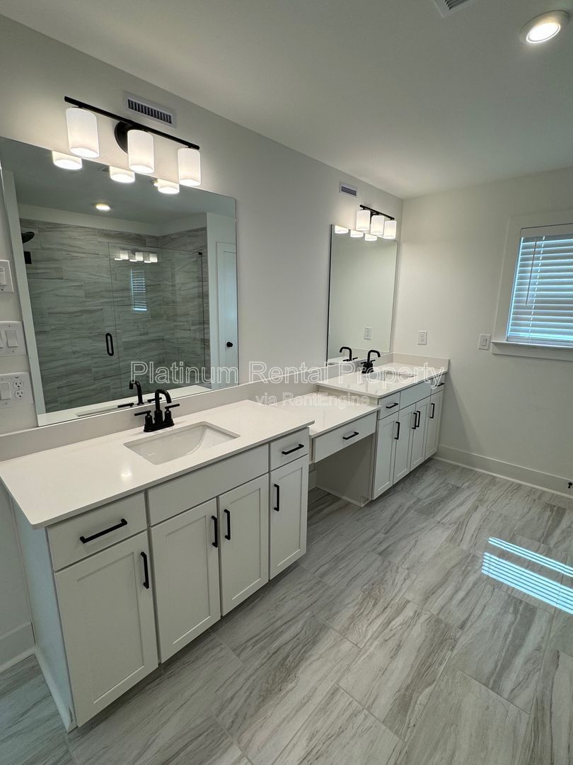 New 2024 Construction 3 Bedroom End Unit Townhome in Decatur by Platinum Property Management Services, Inc. property image