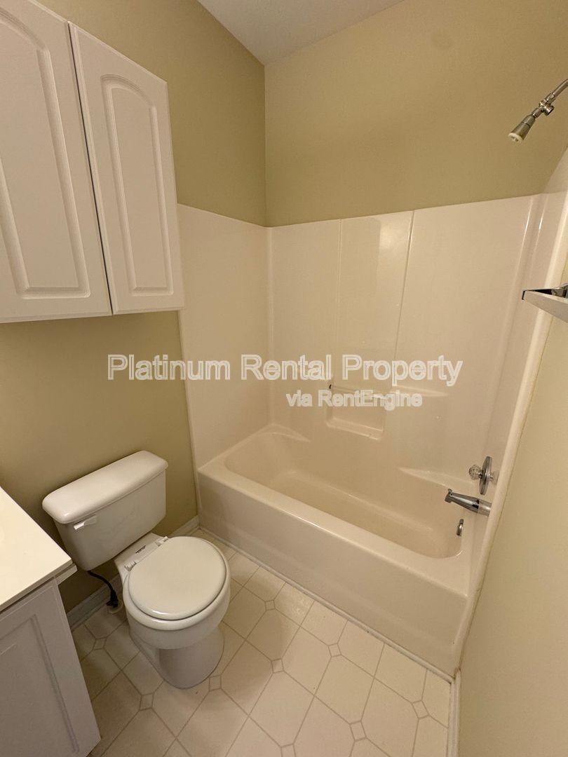 Beautiful and immaculate 5 bedroom home in sought after neighborhood by Platinum Property Management Services, Inc. property image