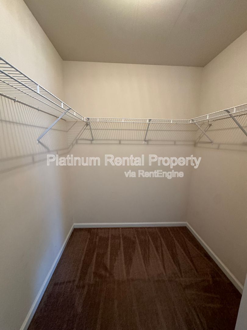 Beautiful and immaculate 5 bedroom home in sought after neighborhood by Platinum Property Management Services, Inc. property image
