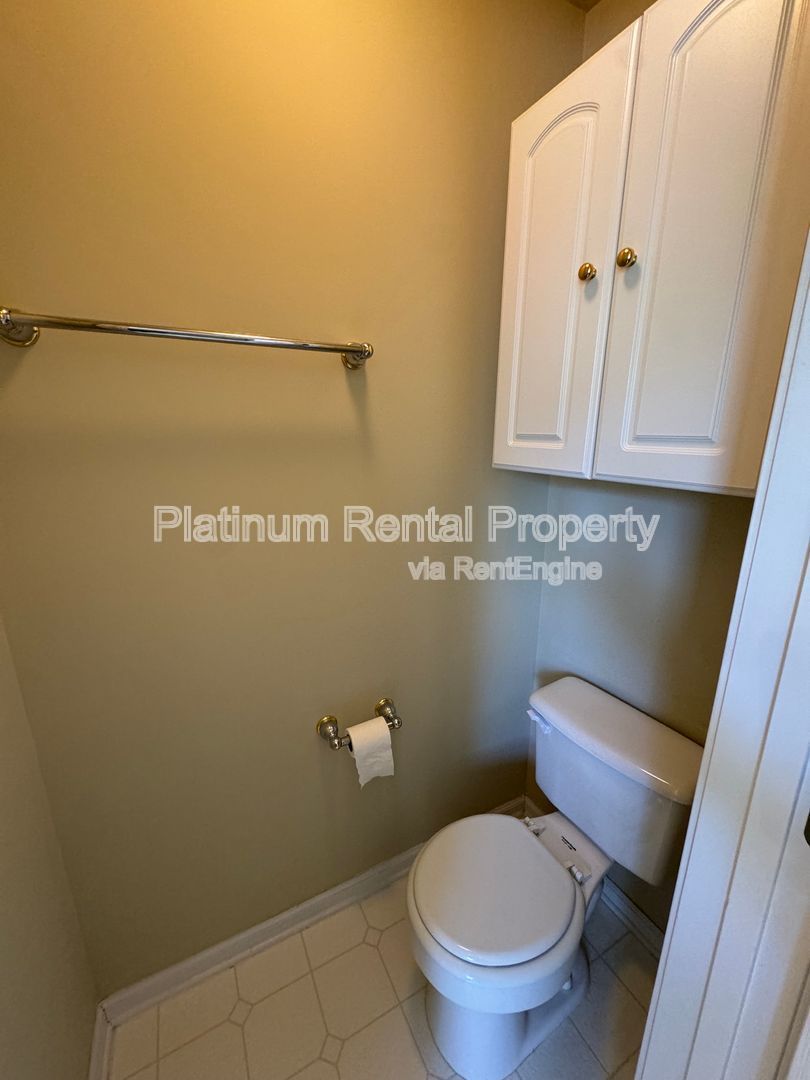 Beautiful and immaculate 5 bedroom home in sought after neighborhood by Platinum Property Management Services, Inc. property image