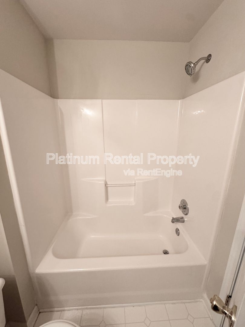 Beautiful and immaculate 5 bedroom home in sought after neighborhood by Platinum Property Management Services, Inc. property image
