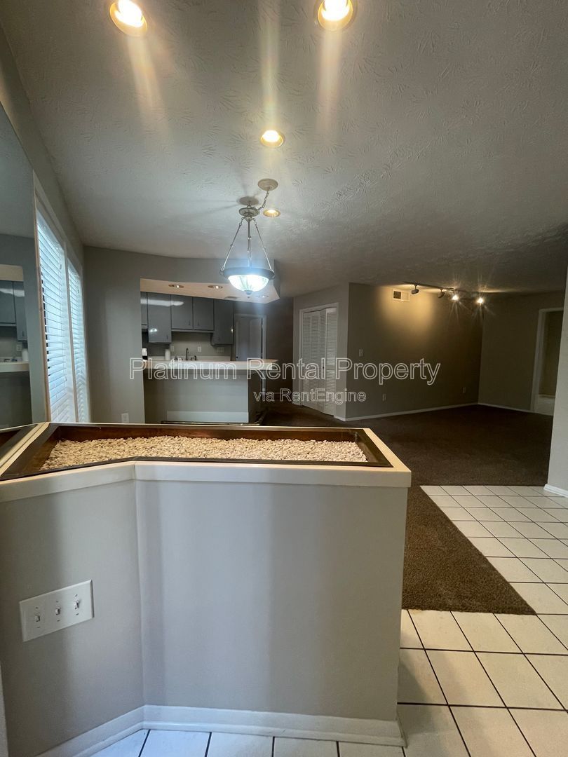 Uniquely, modern 2 bedroom condo in prime location near Powers Ferry Road, by Platinum Property Management Services, Inc. property image
