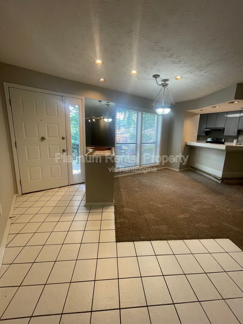 Uniquely, modern 2 bedroom condo in prime location near Powers Ferry Road, by Platinum Property Management Services, Inc. property image