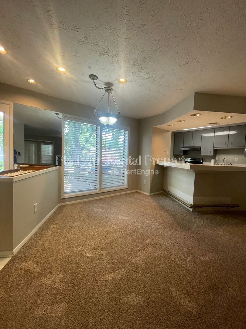Uniquely, modern 2 bedroom condo in prime location near Powers Ferry Road, by Platinum Property Management Services, Inc. property image