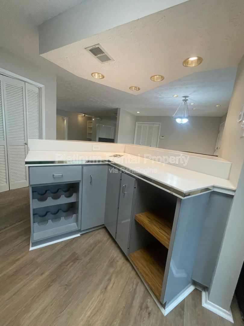 Uniquely, modern 2 bedroom condo in prime location near Powers Ferry Road, by Platinum Property Management Services, Inc. property image