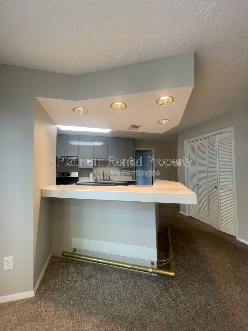 Uniquely, modern 2 bedroom condo in prime location near Powers Ferry Road, by Platinum Property Management Services, Inc. property image
