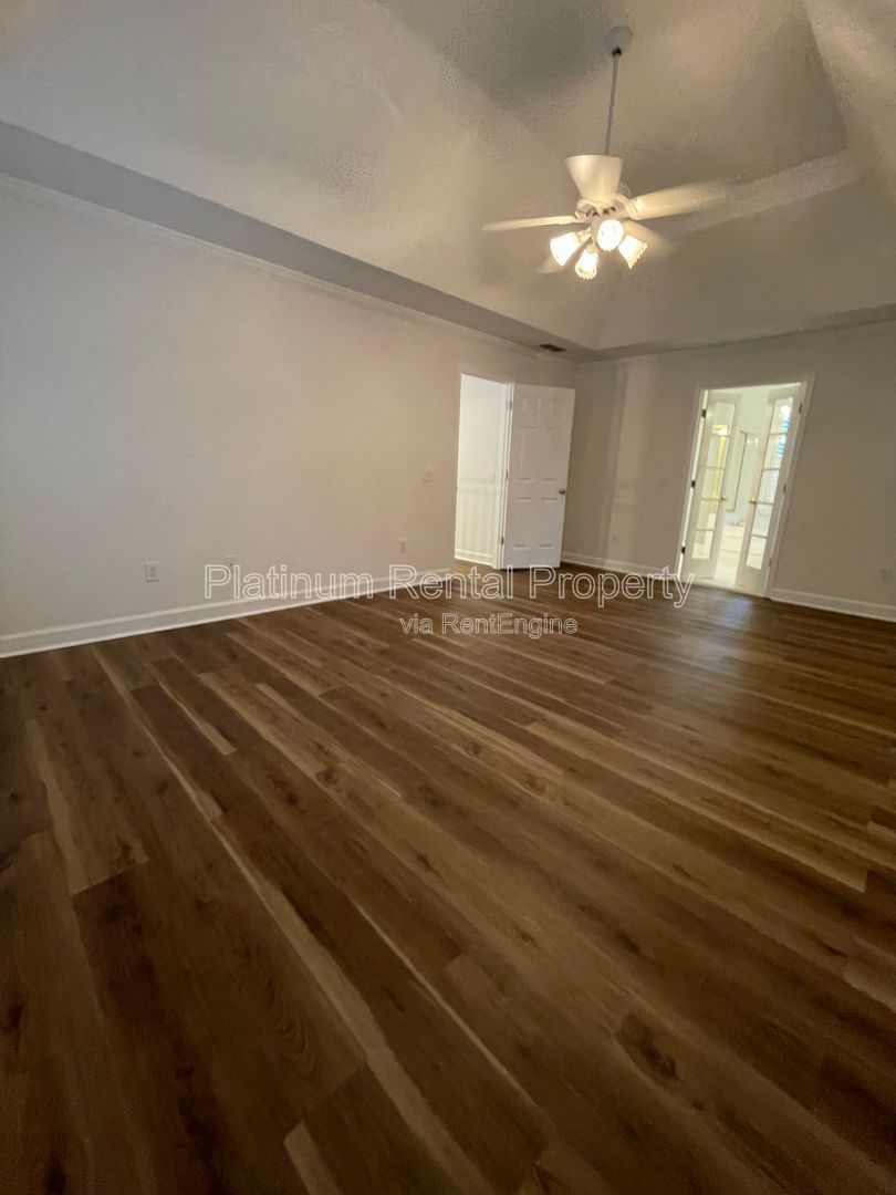 Stunning & exquisite 5 bedroom home on fully finished basement by Platinum Property Management Services, Inc. property image