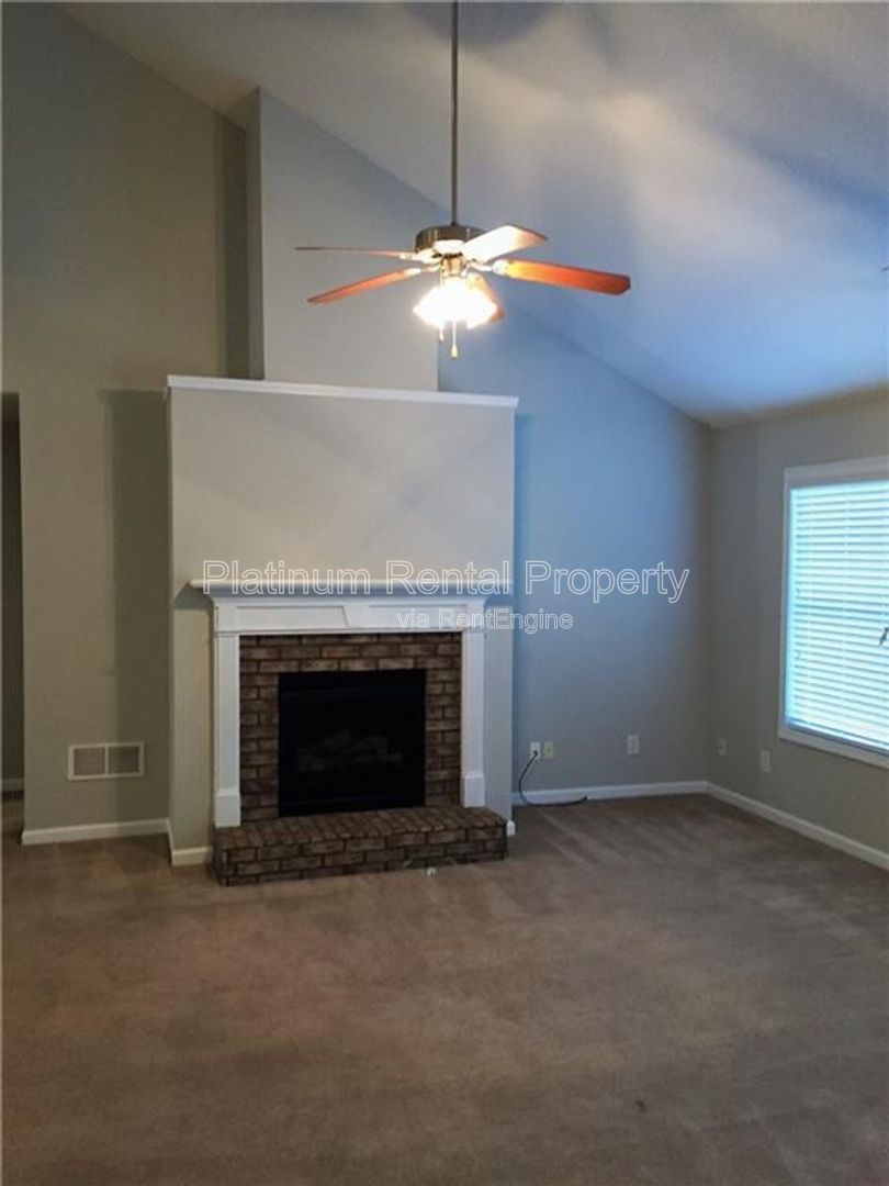 Wonderful 3 bedroom home in desirable Loganville by Platinum Property Management Services, Inc. property image