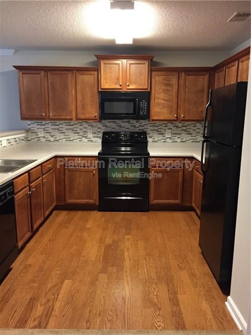Wonderful 3 bedroom home in desirable Loganville by Platinum Property Management Services, Inc. property image