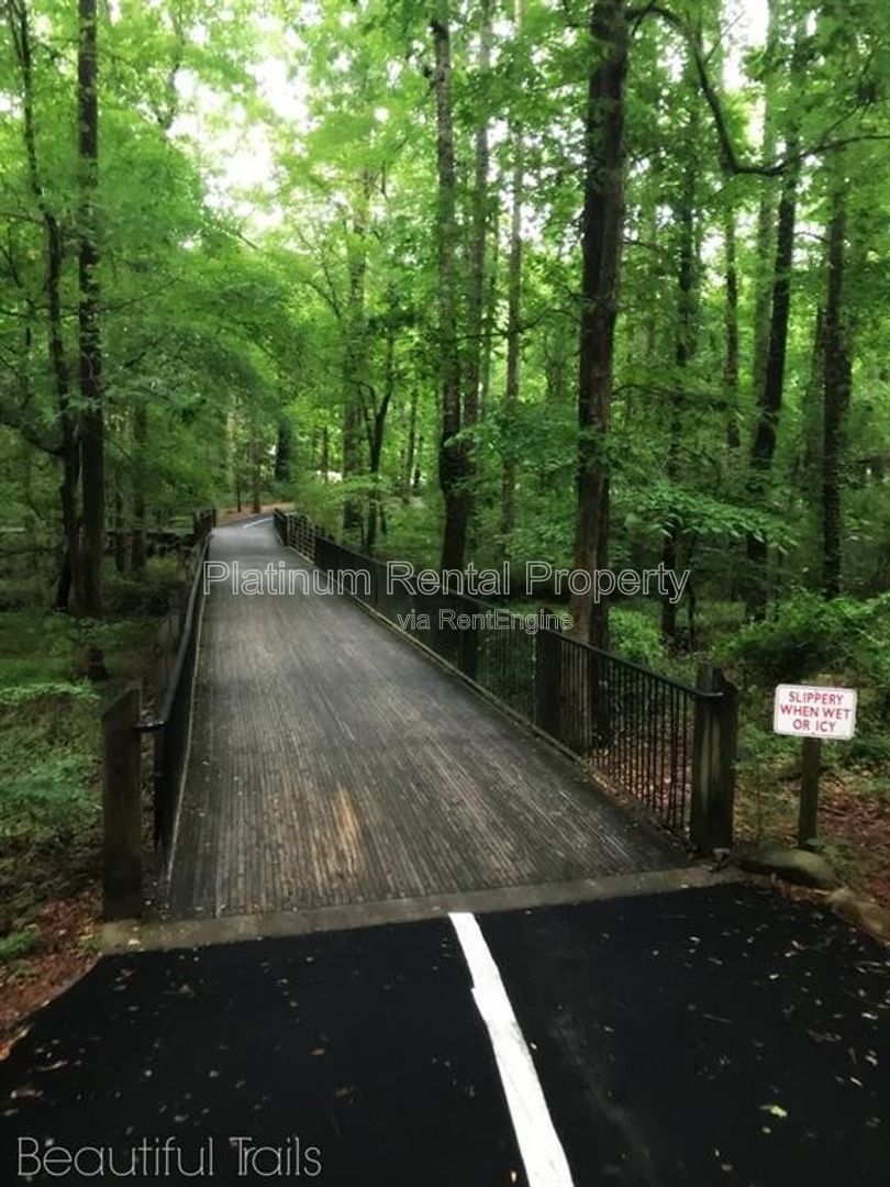 Wonderful 3 bedroom home in desirable Loganville by Platinum Property Management Services, Inc. property image