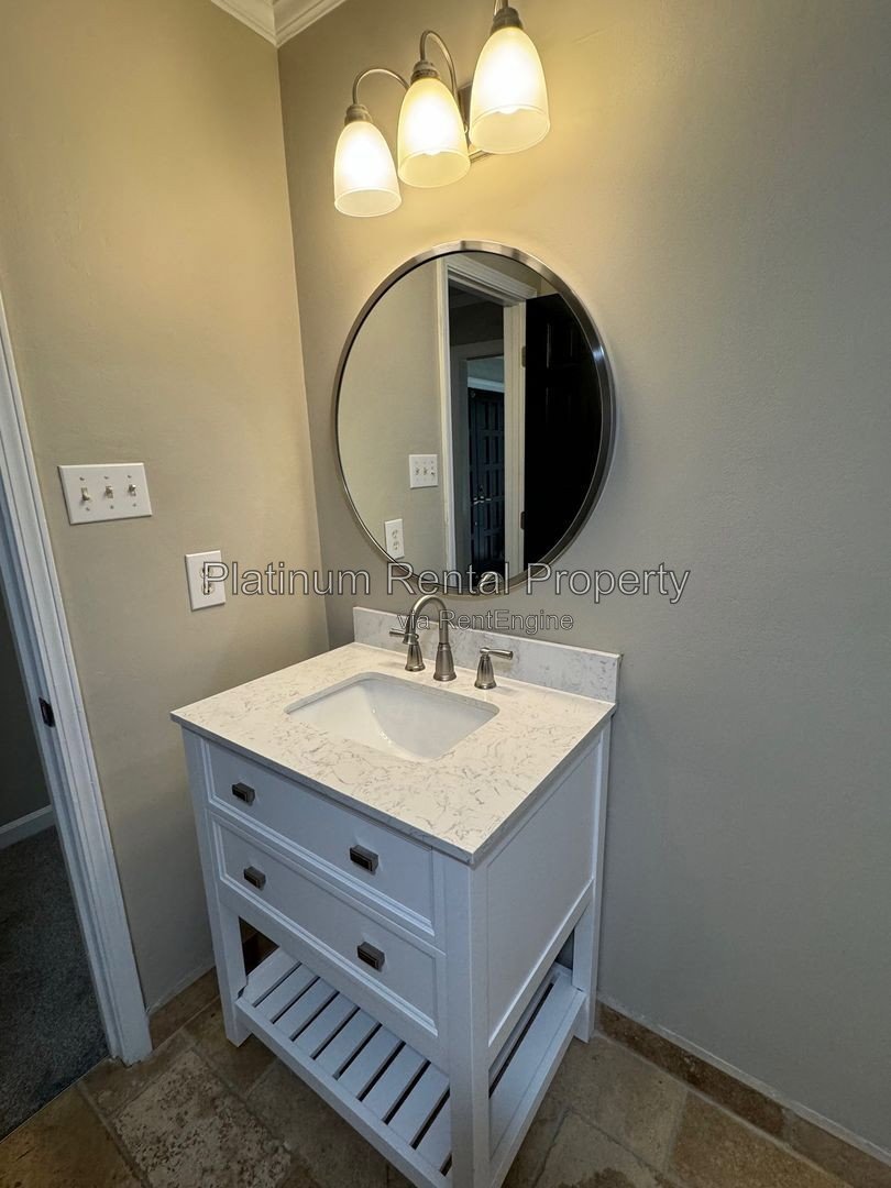 Hard to find, 4 bedroom ranch on basement in Peachtree Corners, by Platinum Property Management, Inc. property image