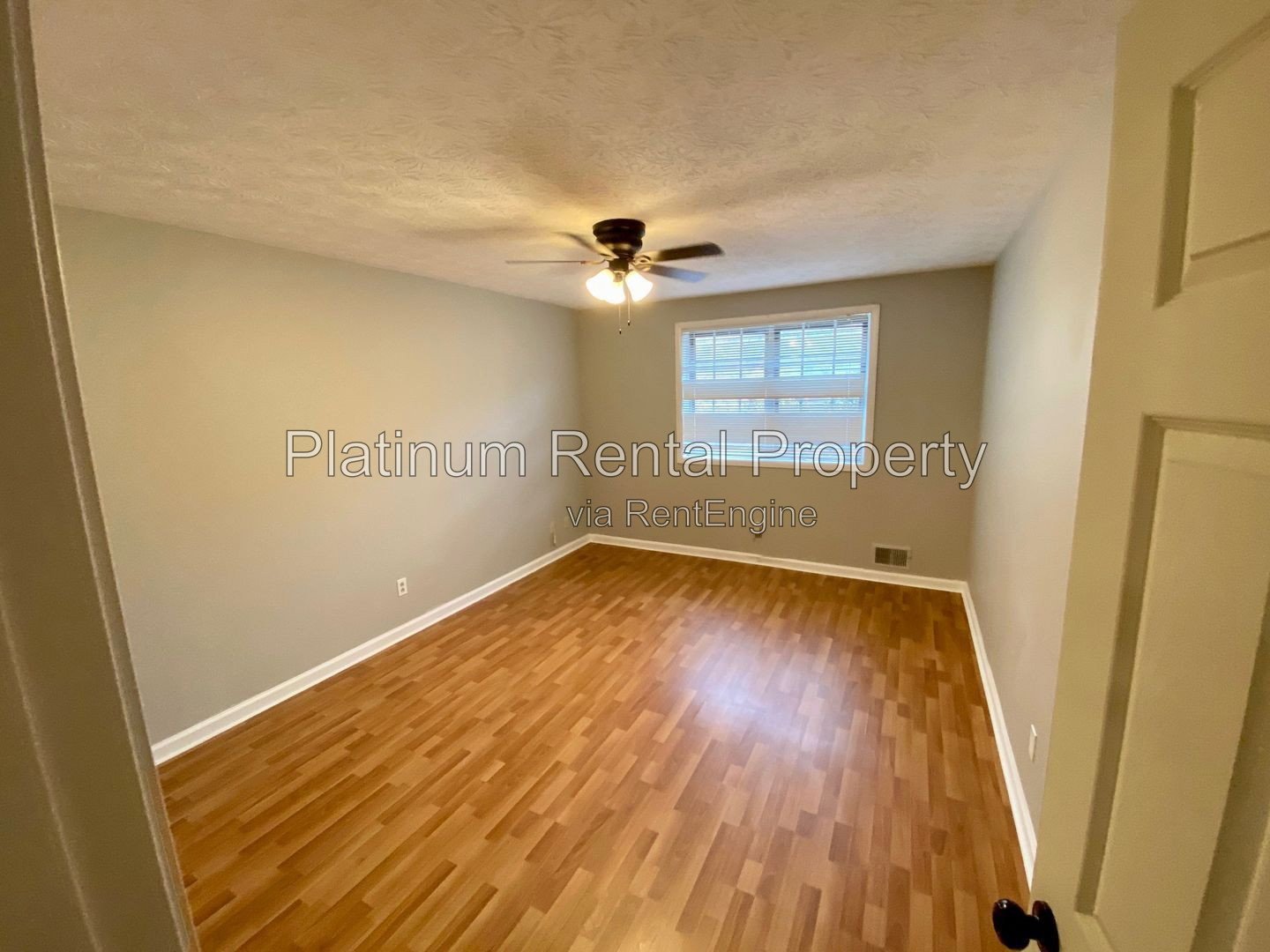 2 Bedroom Stone Mountain Townhome for Rent by Platinum Property Management Services, Inc. property image