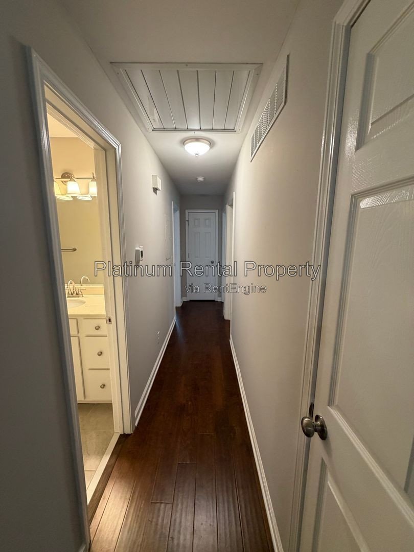 RENOVATED 3 bedroom Ranch home for rent in Kennesaw by Platinum Property Management Services, Inc. property image