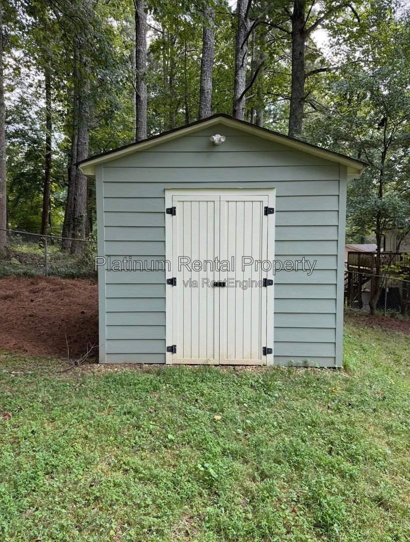 RENOVATED 3 bedroom Ranch home for rent in Kennesaw by Platinum Property Management Services, Inc. property image