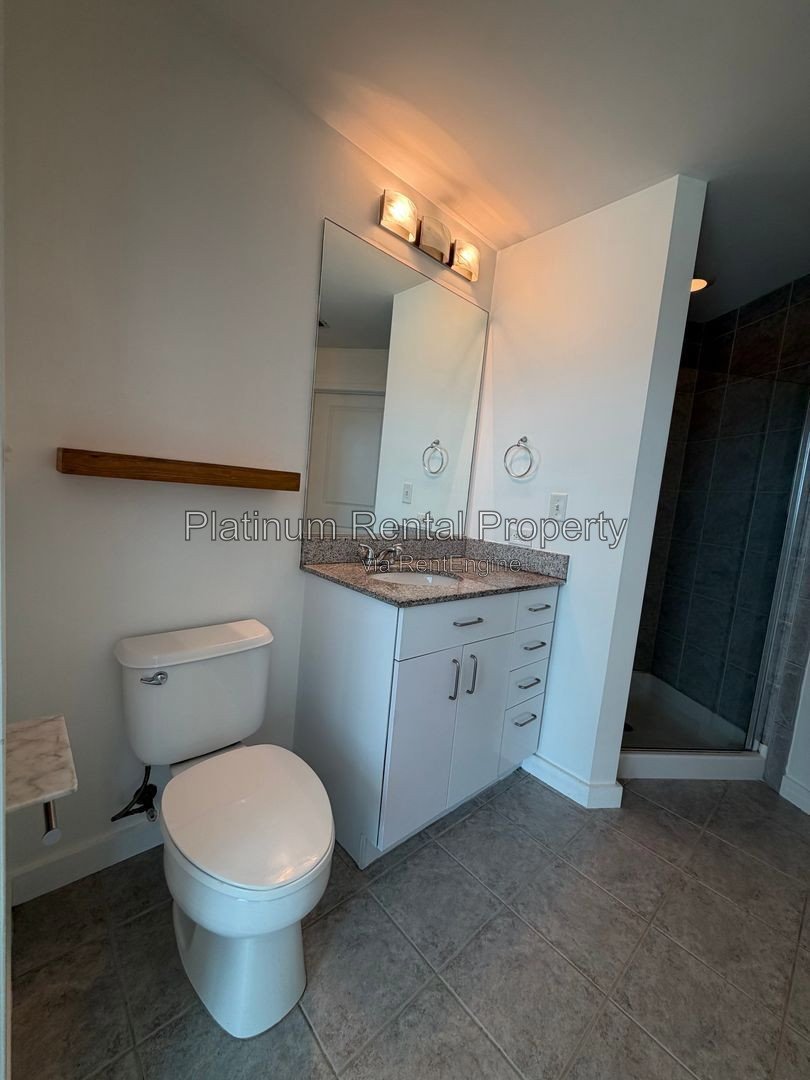 Amazing 2 bedroom condo on the 20th floor located in Atlantic Station for rent by Platinum Property Management Services, Inc. property image