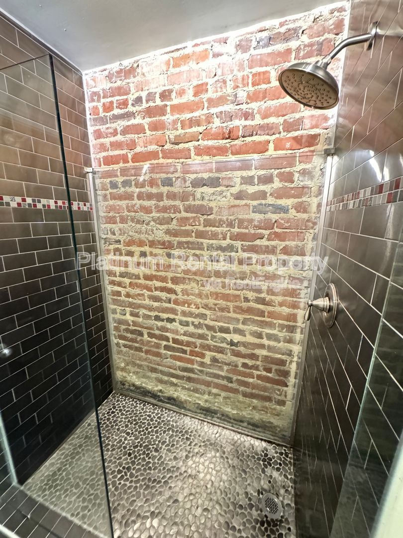 LOCATION, LOCATION, LOCATION! Gorgeous, downtown 2-story 3 bedroom loft in Atlanta by Platinum Property Management Services, Inc. property image