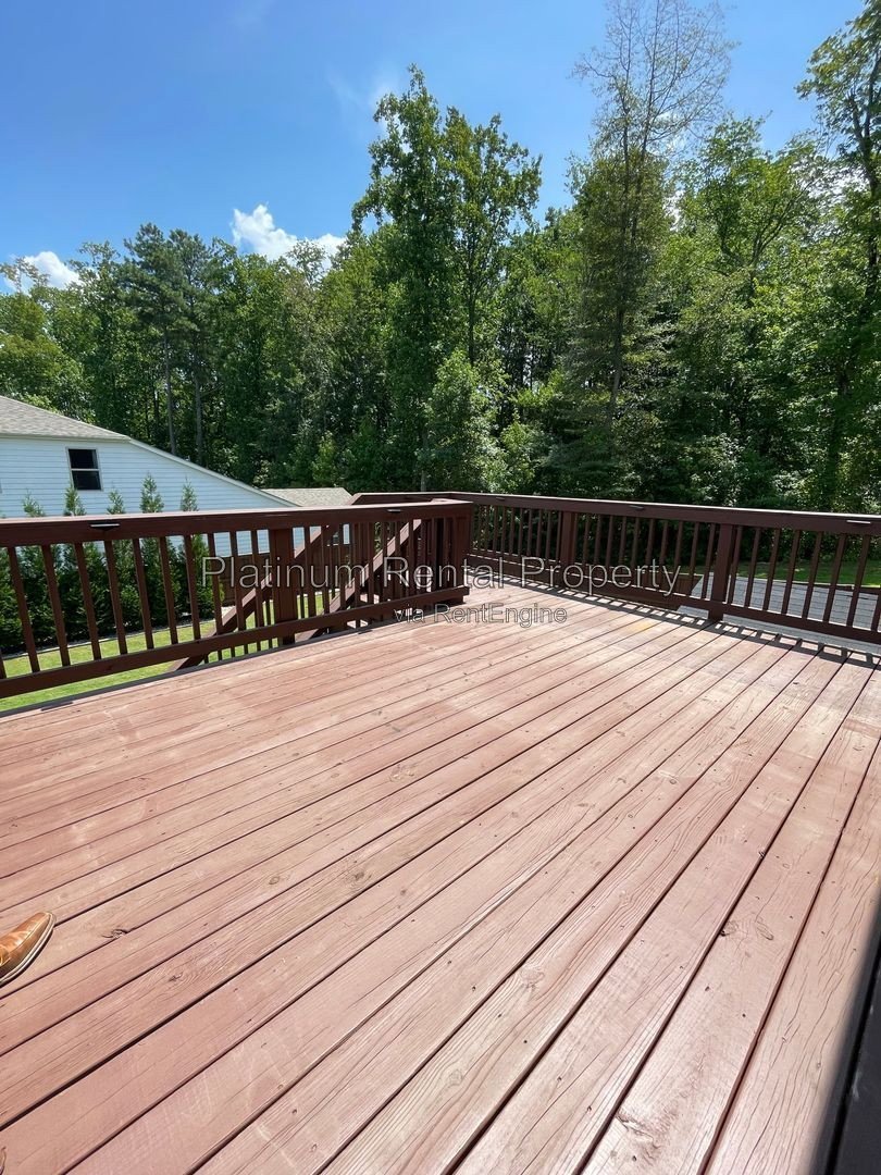 Exquisite 4 bedroom home on full basement in highly sought after Forsyth county neighborhood by Platinum Property Management Services, Inc. property image