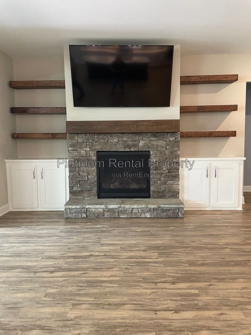 Exquisite 4 bedroom home on full basement in highly sought after Forsyth county neighborhood by Platinum Property Management Services, Inc. property image