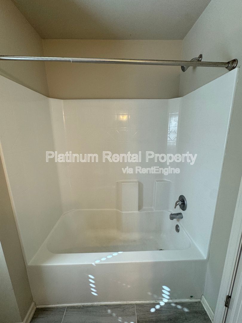 Beautiful 5 bedroom home in Cumming by Platinum Property Management Services, Inc. property image
