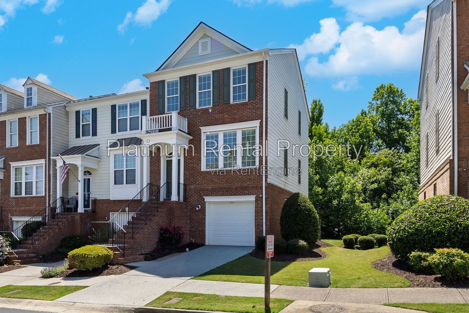 Fabulous, 3 Bedroom, END UNIT townhome in desirable Woodstock by Platinum Property Management Services, Inc. property image