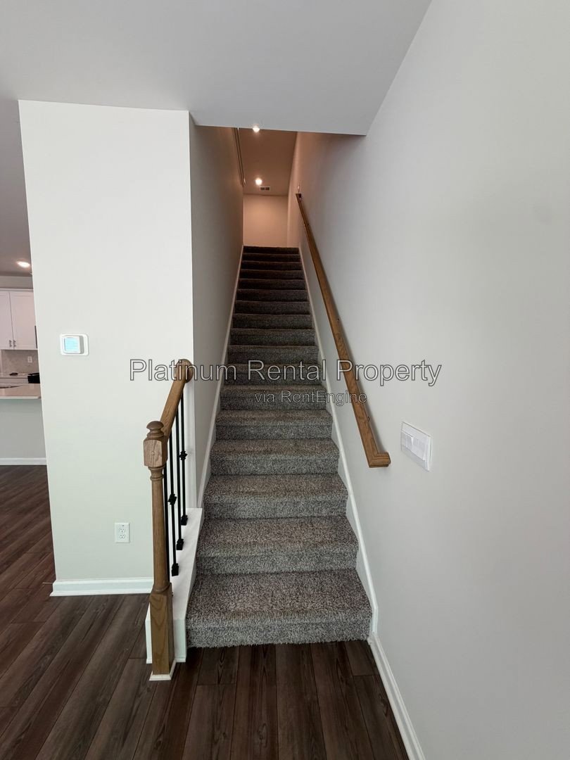 Better-than-new 3 bedroom townhome in Dawsonville by Platinum Property Management Services, Inc. property image