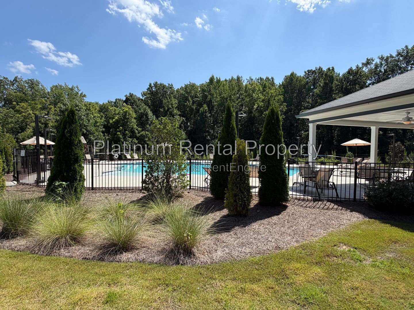 Better-than-new 3 bedroom townhome in Dawsonville by Platinum Property Management Services, Inc. property image
