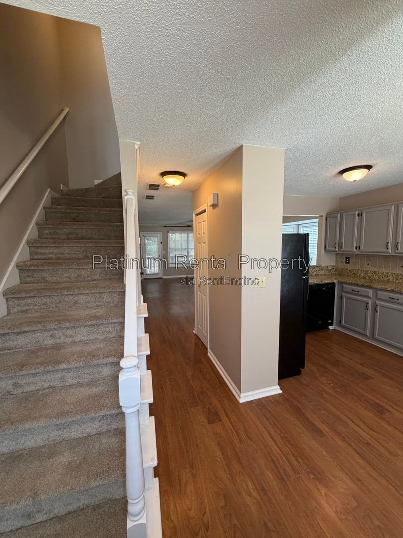 Charming 2 Bedroom Townhome in Smyrna for rent by Platinum Property Management Services, Inc. property image