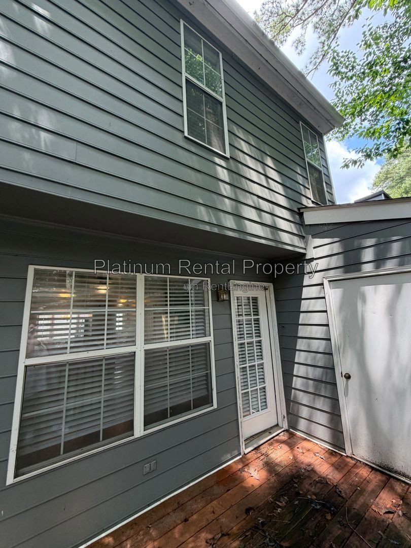 Charming 2 Bedroom Townhome in Smyrna for rent by Platinum Property Management Services, Inc. property image