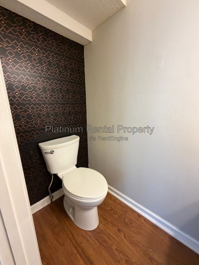 Charming 2 Bedroom Townhome in Smyrna for rent by Platinum Property Management Services, Inc. property image