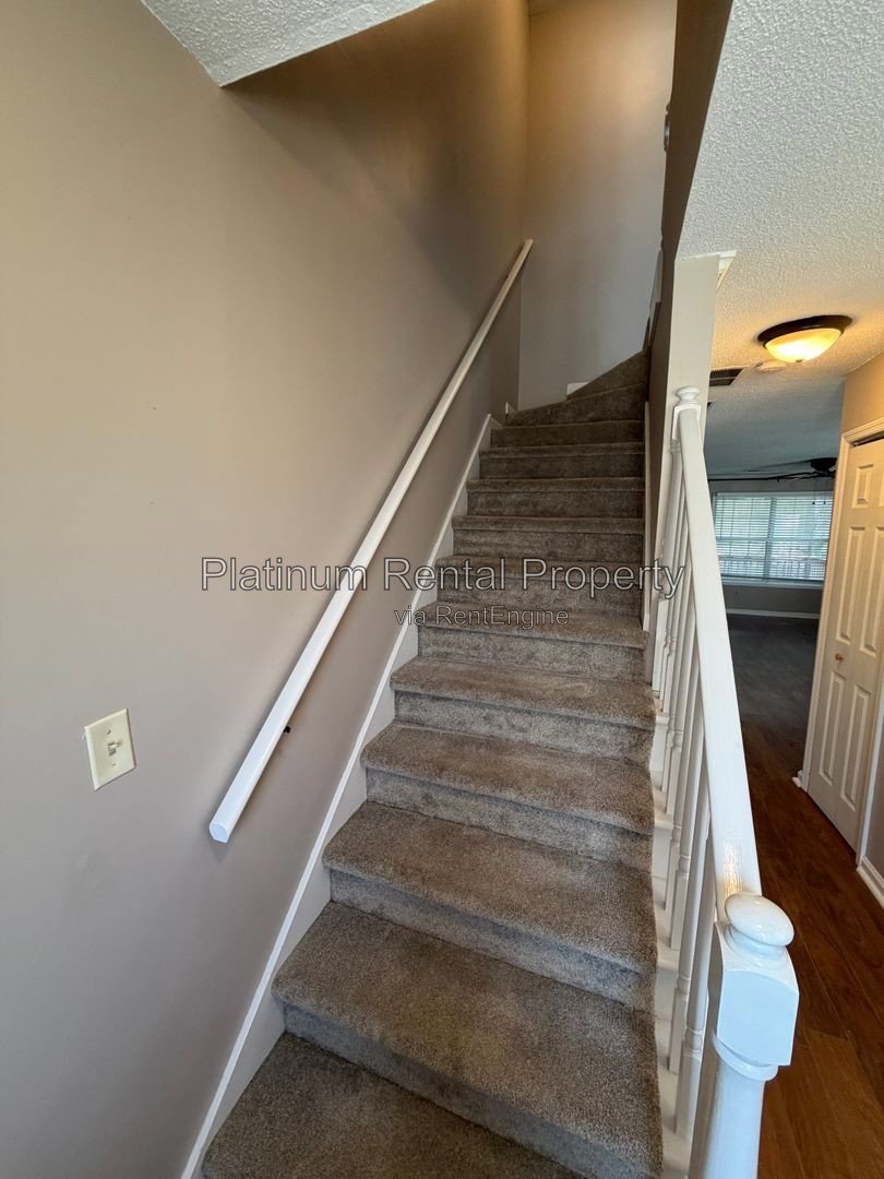 Charming 2 Bedroom Townhome in Smyrna for rent by Platinum Property Management Services, Inc. property image