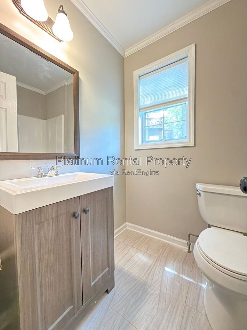 Charming 2 Bedroom Townhome in Smyrna for rent by Platinum Property Management Services, Inc. property image