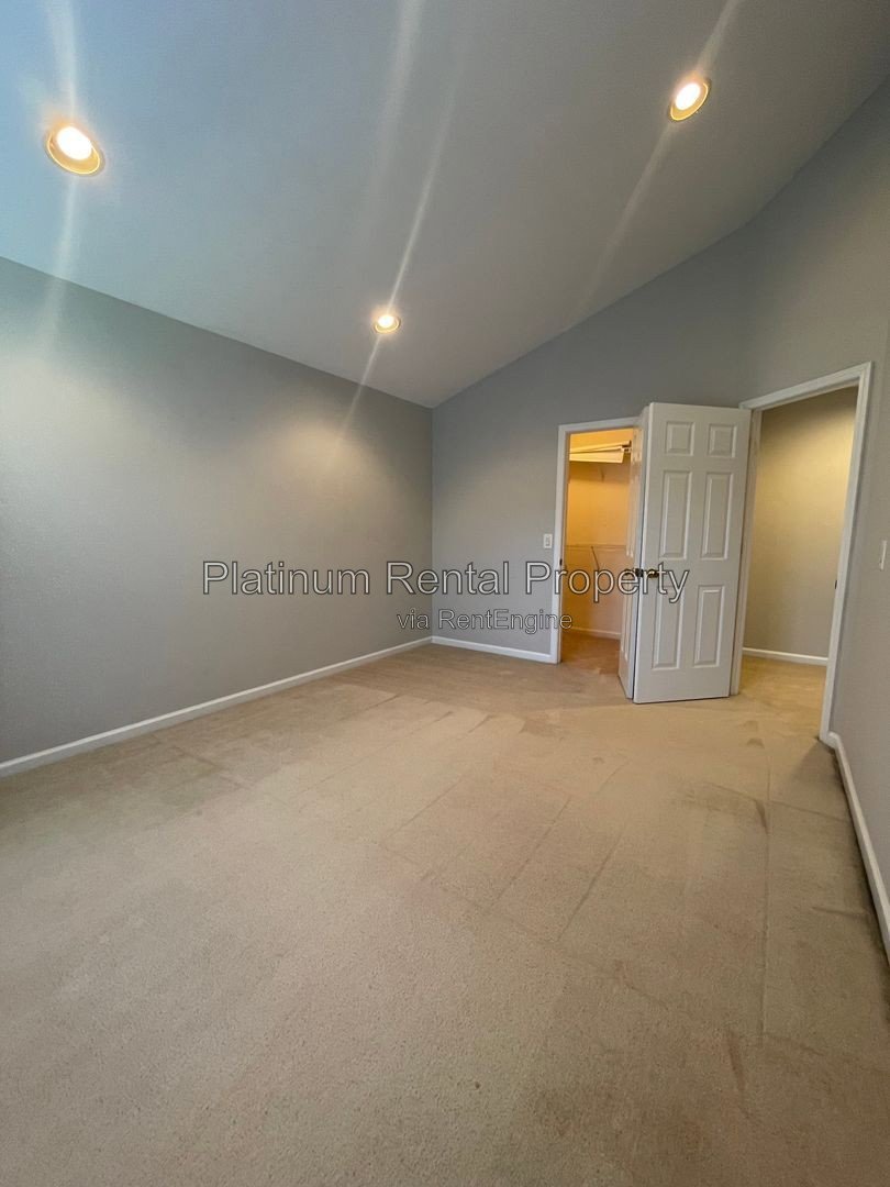 Wonderful, 3 bedroom home with primary suite on the main in one of the most sought after areas in Suwanee, by Platinum Property Management Services, Inc. property image
