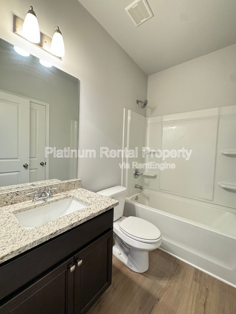 Beautiful 4 bedroom townhome in desirable Lawrenceville by Platinum Property Management Services, Inc. property image