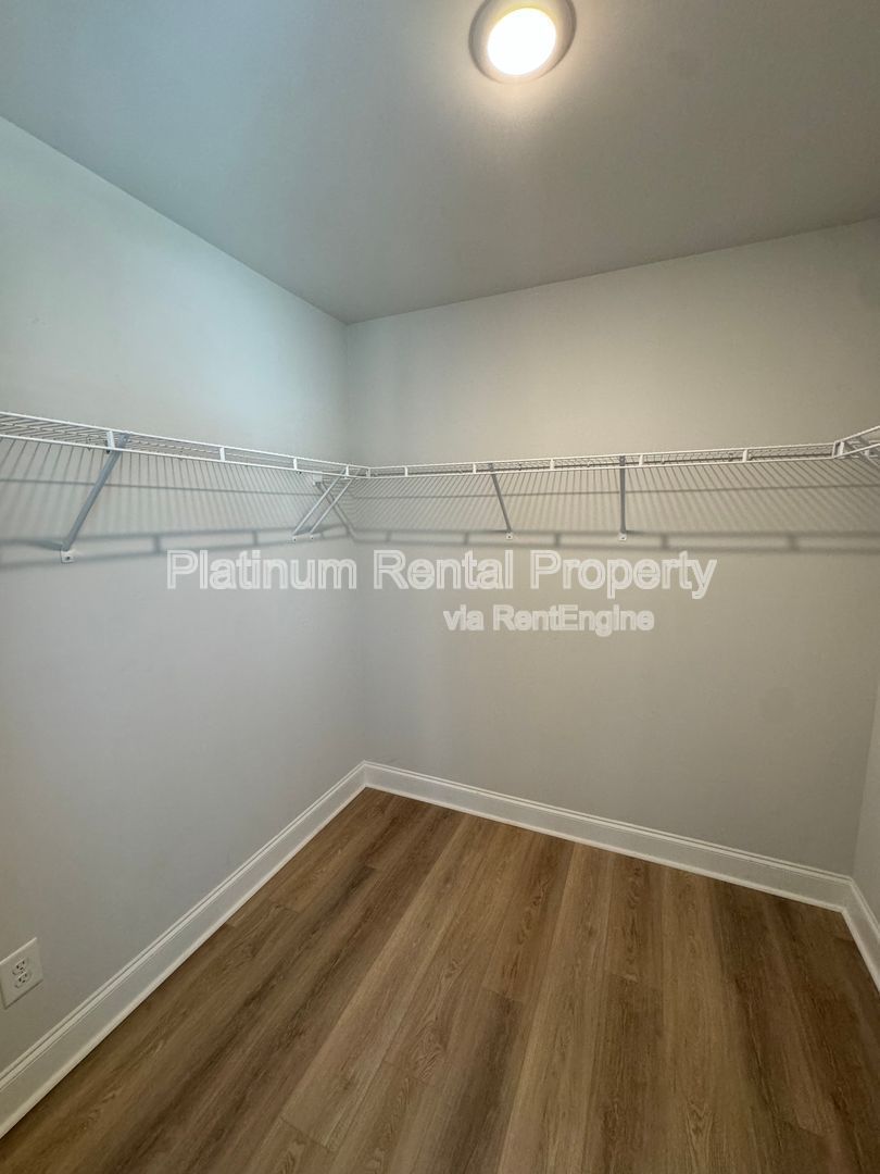 Beautiful 4 bedroom townhome in desirable Lawrenceville by Platinum Property Management Services, Inc. property image