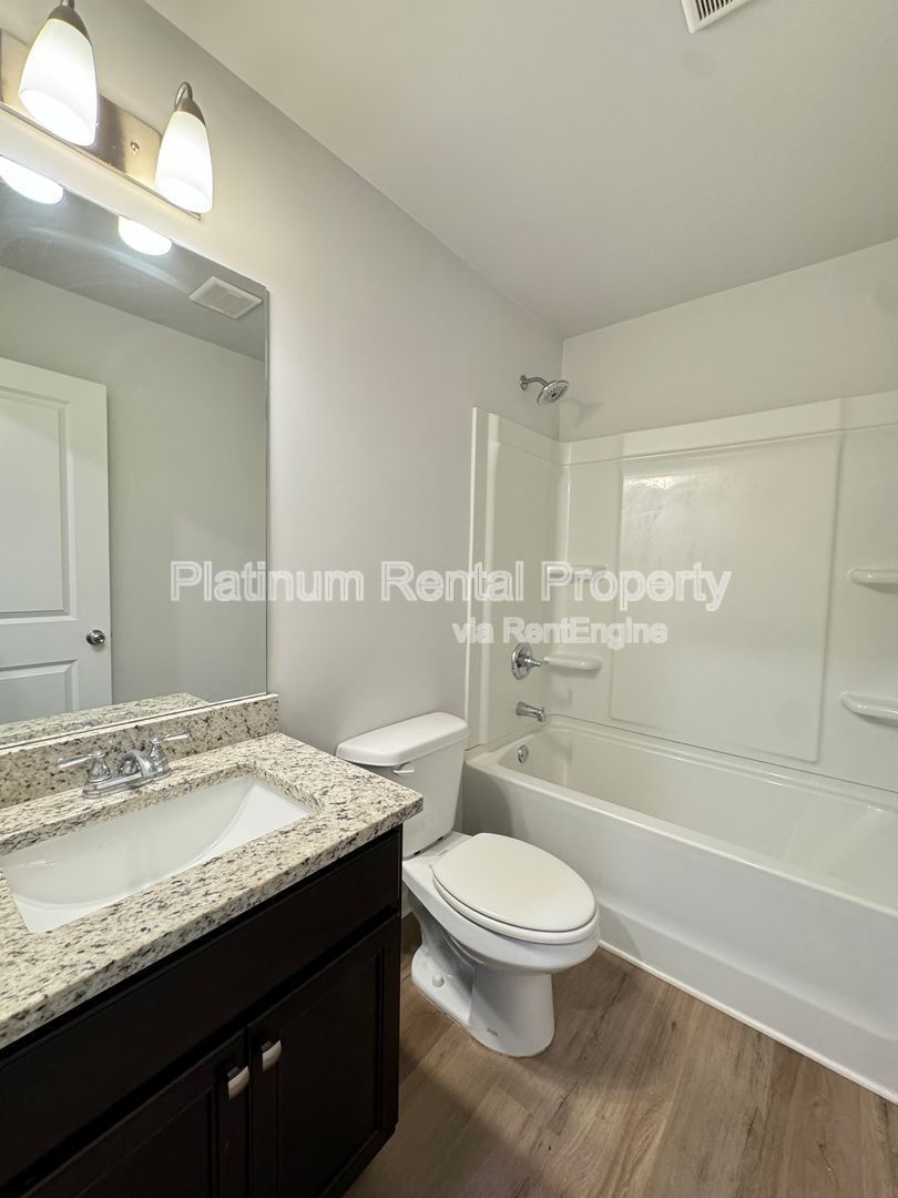 Beautiful 4 bedroom townhome in desirable Lawrenceville by Platinum Property Management Services, Inc. property image