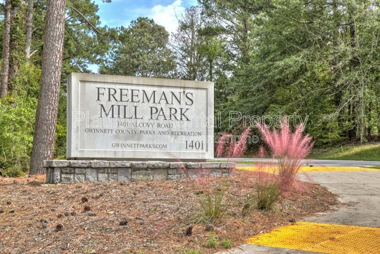 Beautiful 4 bedroom townhome in desirable Lawrenceville by Platinum Property Management Services, Inc. property image