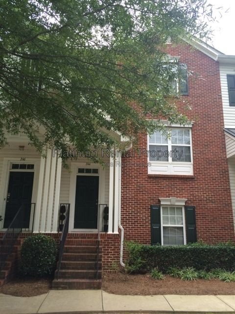 Fabulous 3 bedroom townhome in sought after Village at Weatherstone by Platinum Property Management Services, Inc. property image