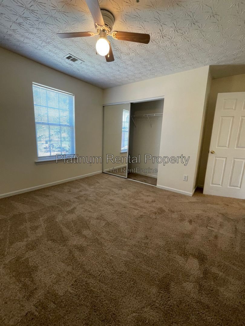 Fabulous 3 bedroom townhome in sought after Village at Weatherstone by Platinum Property Management Services, Inc. property image