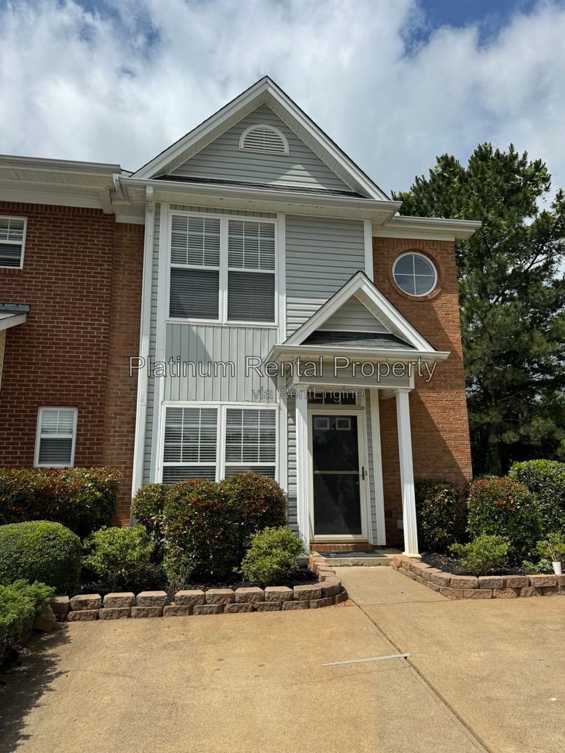 Wonderful 2 bedroom townhome in desirable Dawsonville by Platinum Property Management Services, Inc. property image
