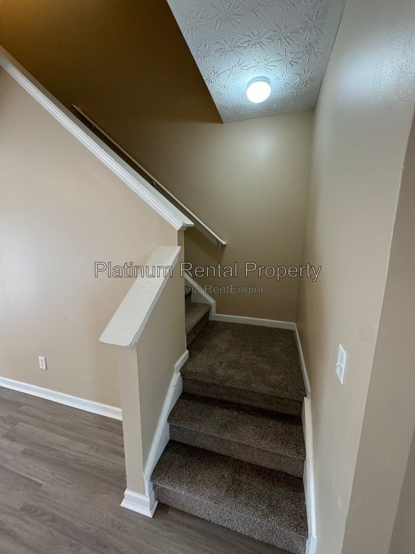 Wonderful 2 bedroom townhome in desirable Dawsonville by Platinum Property Management Services, Inc. property image