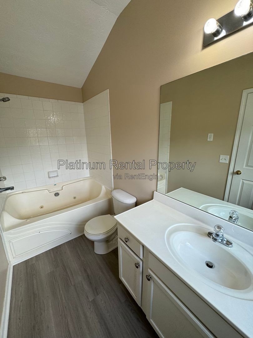 Wonderful 2 bedroom townhome in desirable Dawsonville by Platinum Property Management Services, Inc. property image