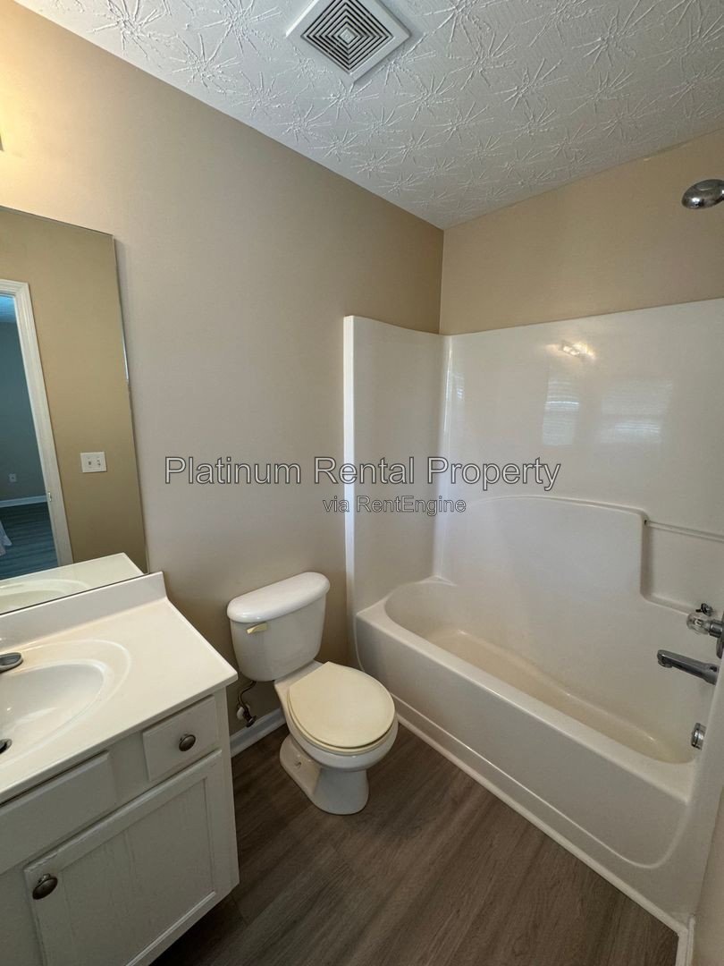 Wonderful 2 bedroom townhome in desirable Dawsonville by Platinum Property Management Services, Inc. property image