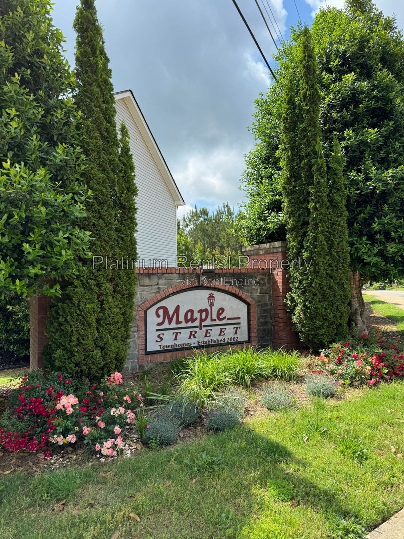 Wonderful 2 bedroom townhome in desirable Dawsonville by Platinum Property Management Services, Inc. property image