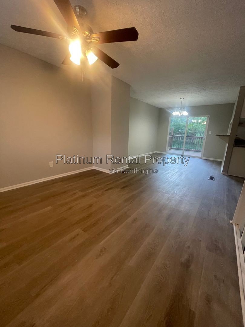 Wonderful 4 bedroom, split foyer home in convenient Stone Mountain by Platinum Property Management Services, Inc. property image