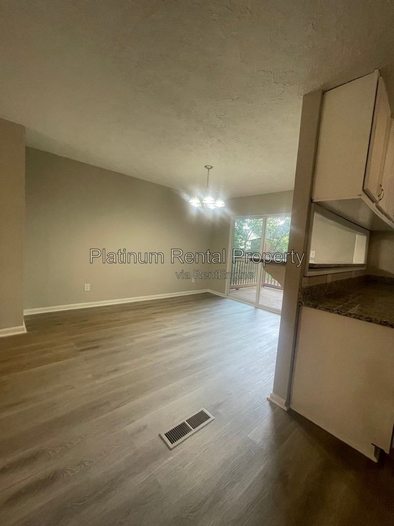 Wonderful 4 bedroom, split foyer home in convenient Stone Mountain by Platinum Property Management Services, Inc. property image