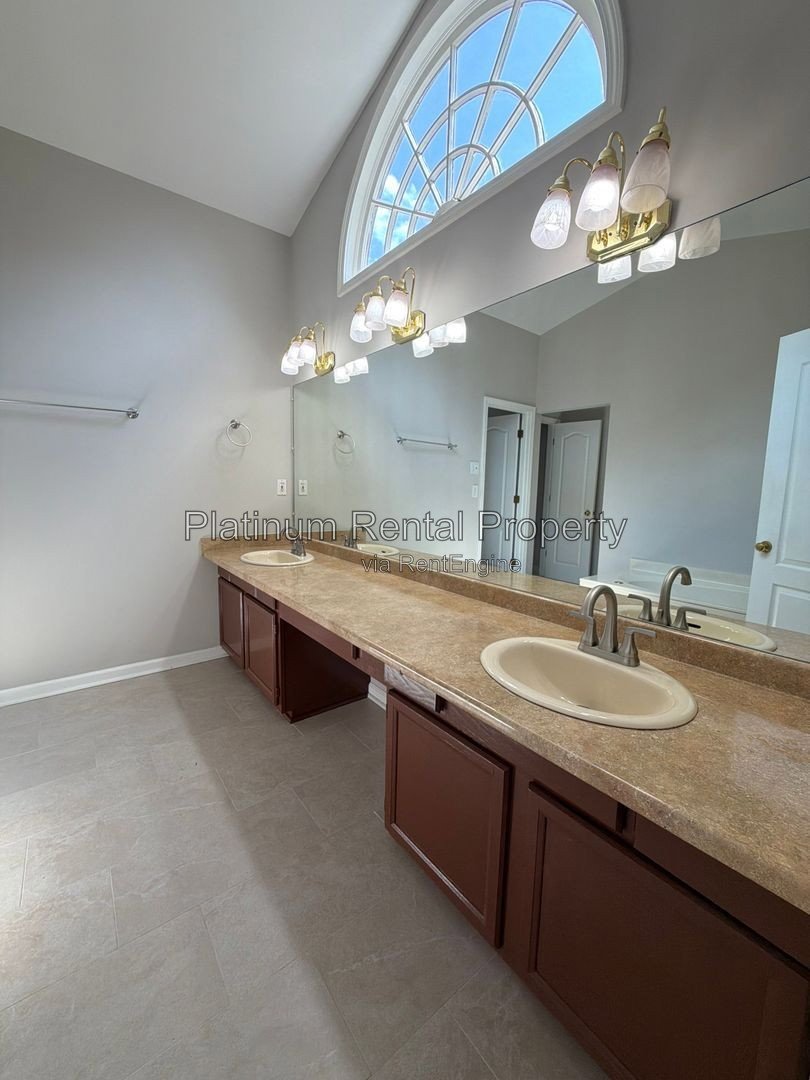 4 Bedroom Alpharetta Home For Rent by Platinum Property Management Services, Inc. property image
