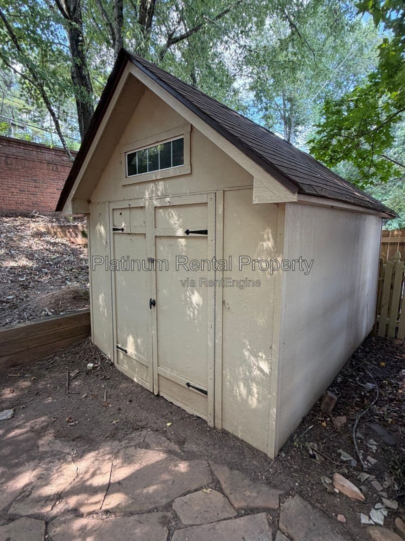 4 Bedroom Alpharetta Home For Rent by Platinum Property Management Services, Inc. property image