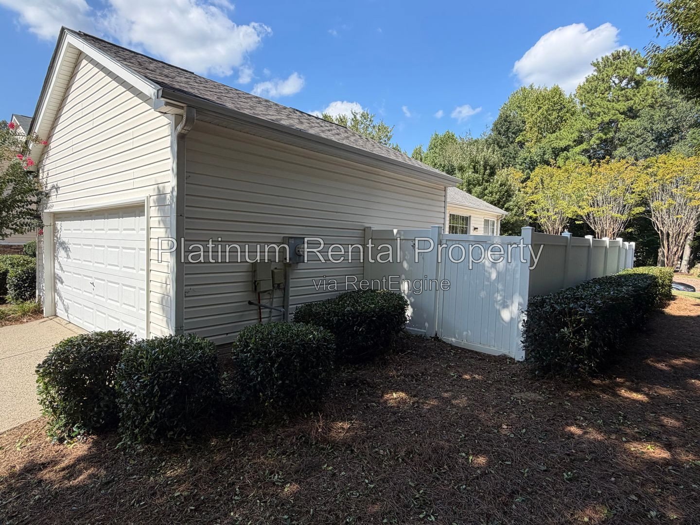 Fabulous 3 bedroom 2 bathroom Ranch home in Alpharetta by Platinum Property Management Services, Inc. property image