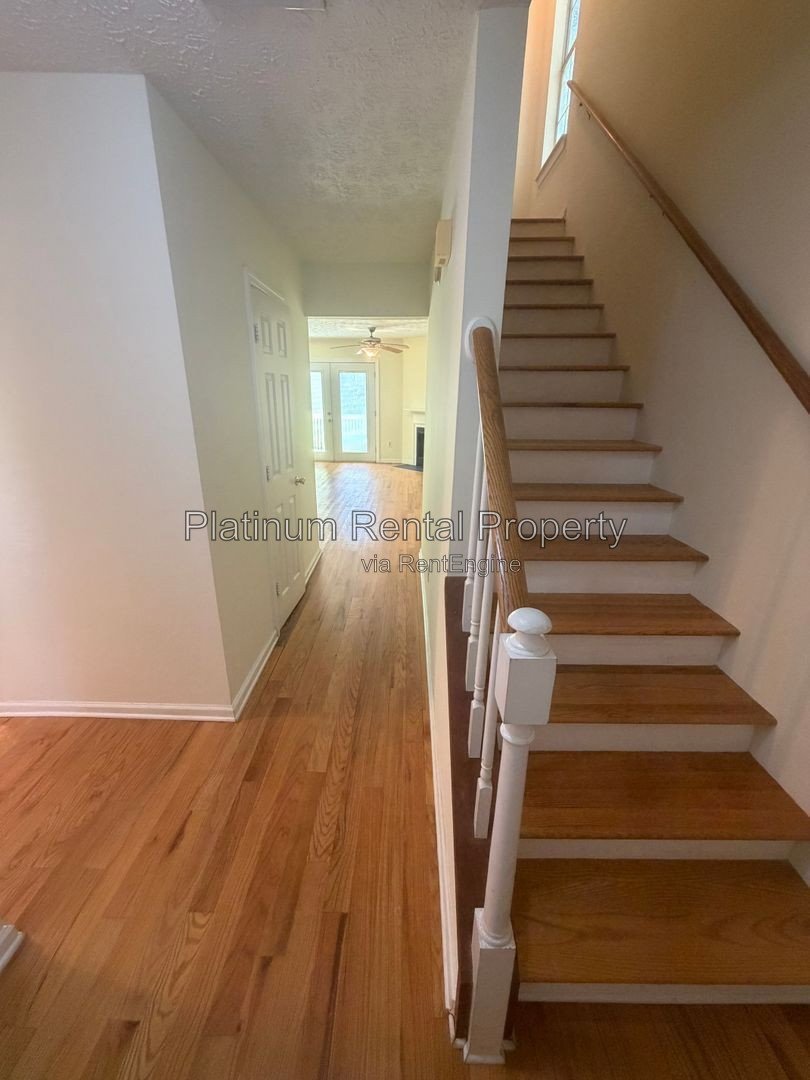 2 Bedroom Peachtree Corners END Unit Townhome for Rent by Platinum Property Management Services, Inc. property image